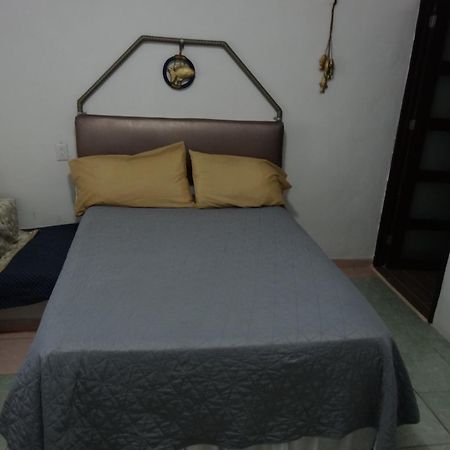 Habitaciones-Comodas-Aire-Wifi-Tv-Cerca De Playa-!!Excelente Precio II マンサニージョ エクステリア 写真