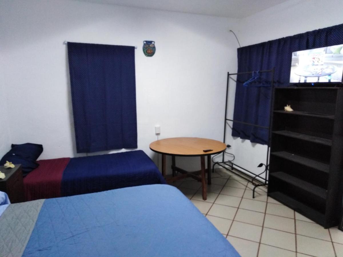 Habitaciones-Comodas-Aire-Wifi-Tv-Cerca De Playa-!!Excelente Precio II マンサニージョ エクステリア 写真