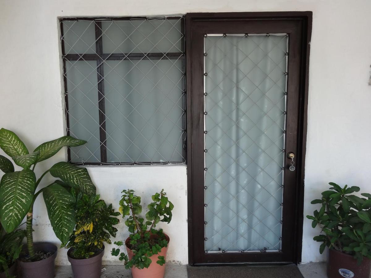 Habitaciones-Comodas-Aire-Wifi-Tv-Cerca De Playa-!!Excelente Precio II マンサニージョ エクステリア 写真