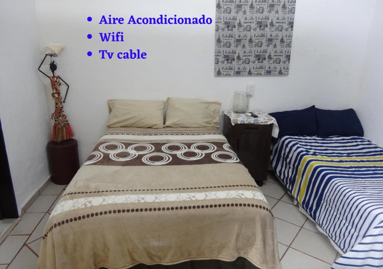 Habitaciones-Comodas-Aire-Wifi-Tv-Cerca De Playa-!!Excelente Precio II マンサニージョ エクステリア 写真